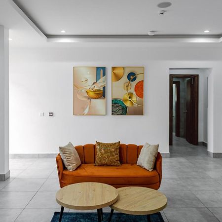 Quest Boutique Hotel Gwarinpa Buitenkant foto